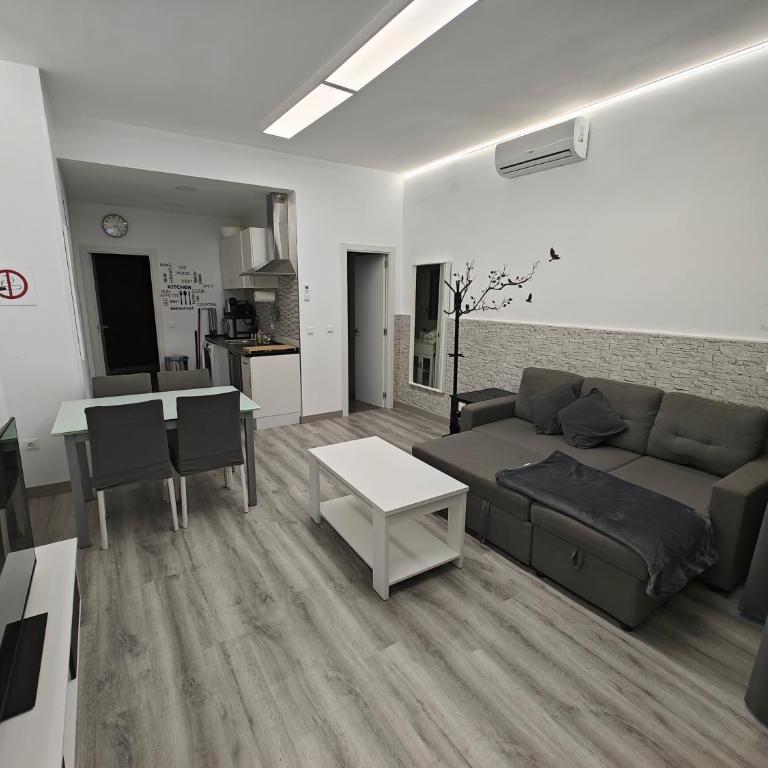 Zona muy tranquila todo nuevo - One-Bedroom Apartment - 13