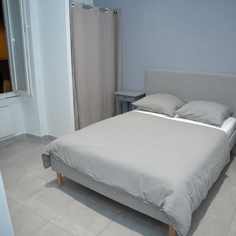Appartement en plein centre de Nîmes - Appartamento con 1 Camera da Letto - 9