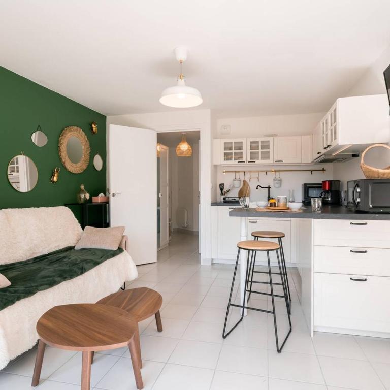 Appartement 2P à Carnac - Vue Mer - Parking - Petits Animaux Acceptés - FR-1-477-256 - Apartment - 5