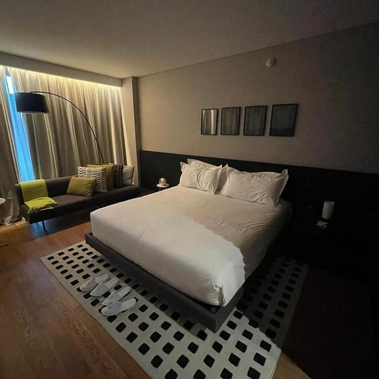 suite - One-Bedroom Apartment - 11