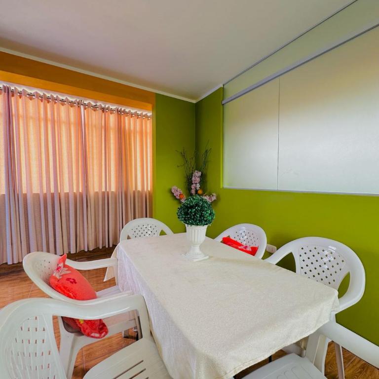 Departamento completo cerca de la Plaza ,cocina equipada y vista a la ciudad - Apartamento de 3 dormitorios con vistas a las montañas - 3