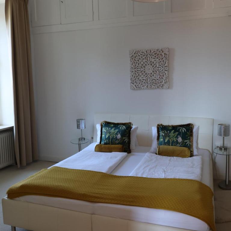 Villa Adrienne - Deluxe Apartment - 12
