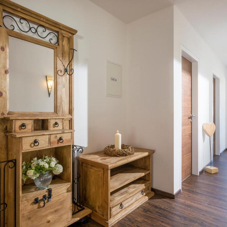 Ledermaier Loft & Lodge`s eU - Apartment mit Blick auf die Berge - 1