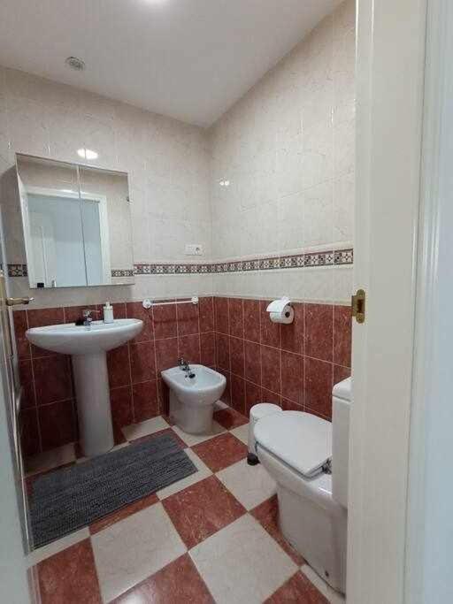 1 rooms con garaje frente Puerto Estepona - Apartamento con vistas al mar - 20
