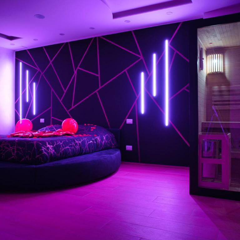 Torino d'Amare Suite - King Room with Spa Bath - 53