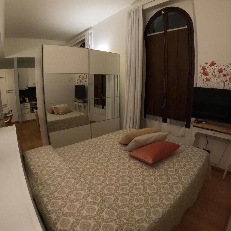 Five Roses Studio Flat - Appartamento con 1 Camera da Letto - 18
