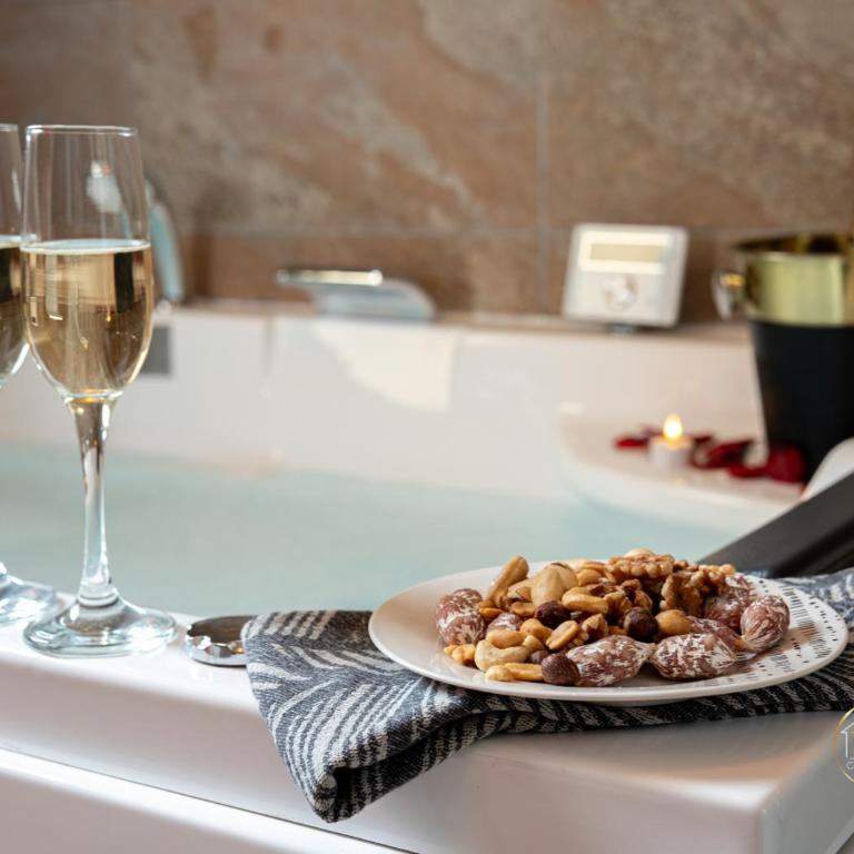 L'Ecrin d'Albi - Love Room - 1 chambre - Apartment mit 1 Schlafzimmer und Whirlpool - 32