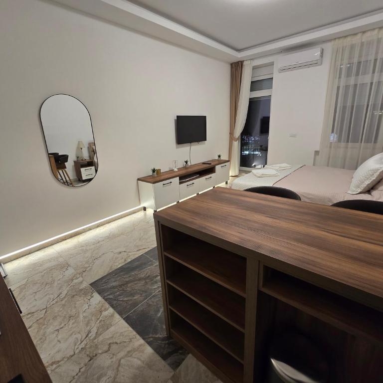 Slavija Residence Apartments - Apartment with Terrace - 2