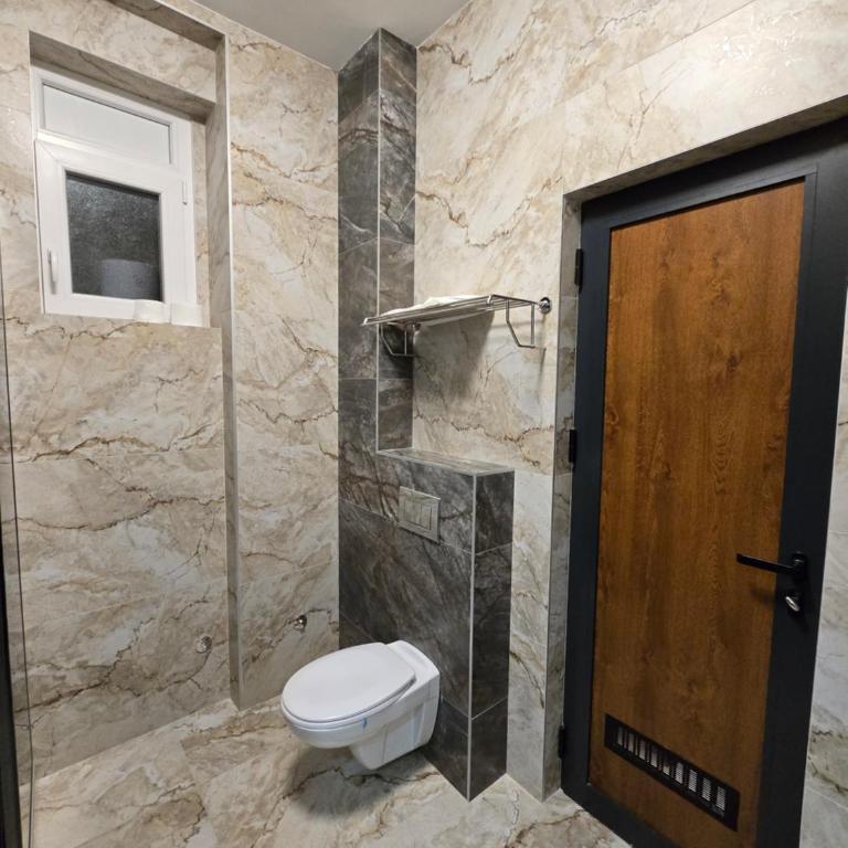 Slavija Residence Apartments - Apartment with Terrace - 5