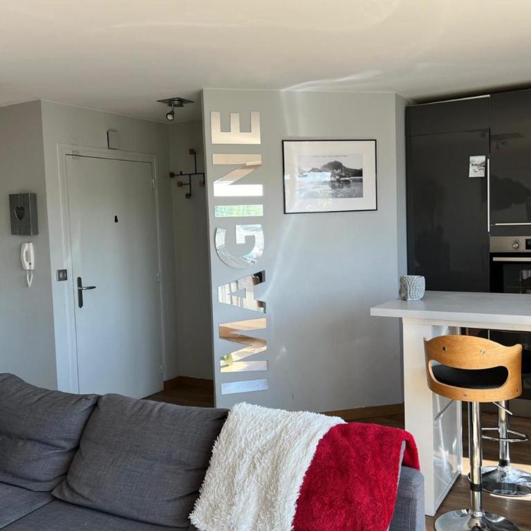 Appartement 244 - Appartement en duplex contemporain et confortable proche - Apartment - 2
