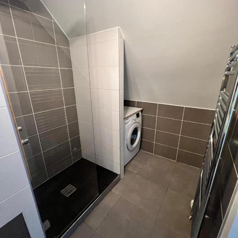 Appartement 244 - Appartement en duplex contemporain et confortable proche - Apartment - 10