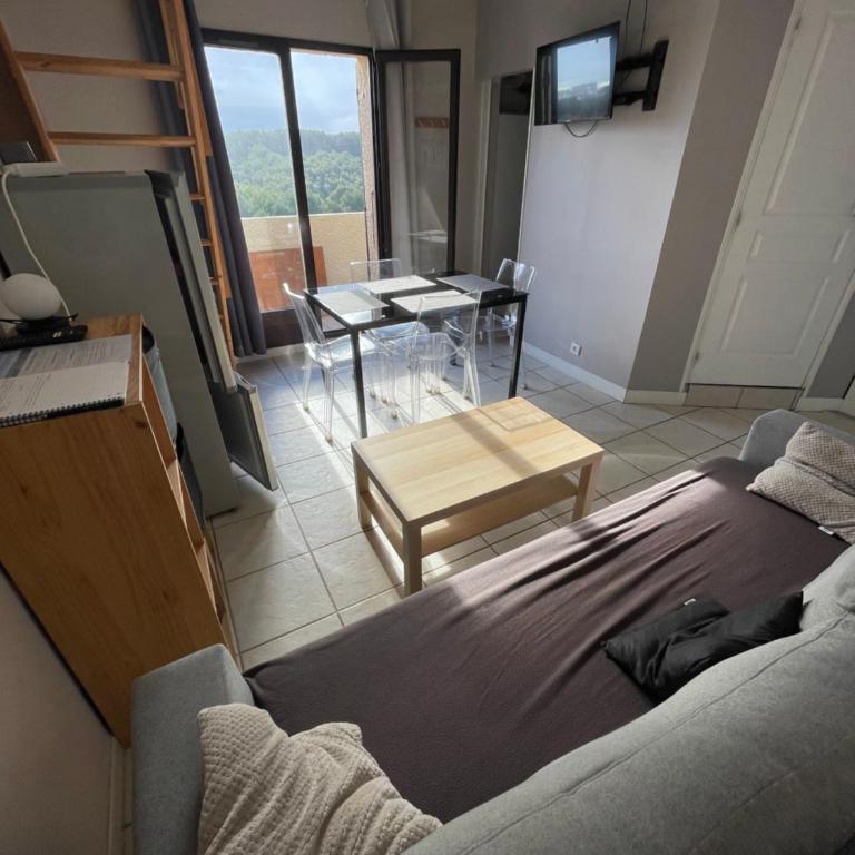 Appartement St Pierre la mer - Apartment - 4