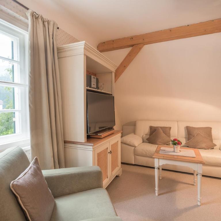 Geldernhaus Hotel garni - Doppelzimmer mit Bergblick - 4