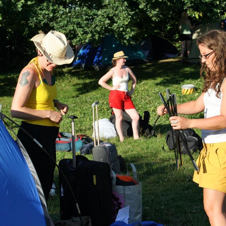 THE TENT - Youth Only - Buchung leider nur bis 30 Jahre möglich! - Stellplatz für eigenes Zelt - 2