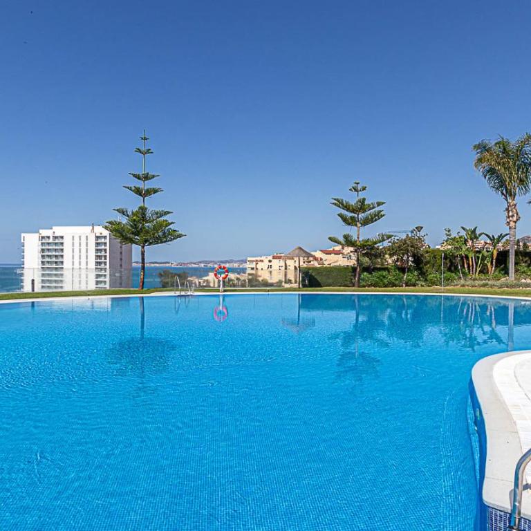 Marvelous views, pools, steps to the beach! - One-Bedroom Apartment with Balcony and Sea View - 24