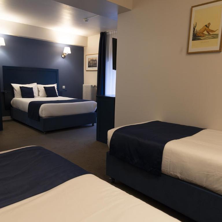 Hotel Beauvilliers - Quadruple Room - 2
