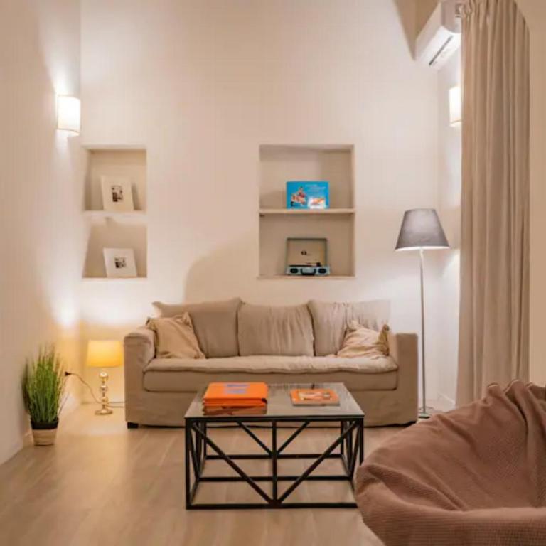 Central Garibaldi Apartment , Intrho - Appartamento Standard con 2 Camere da Letto - 2