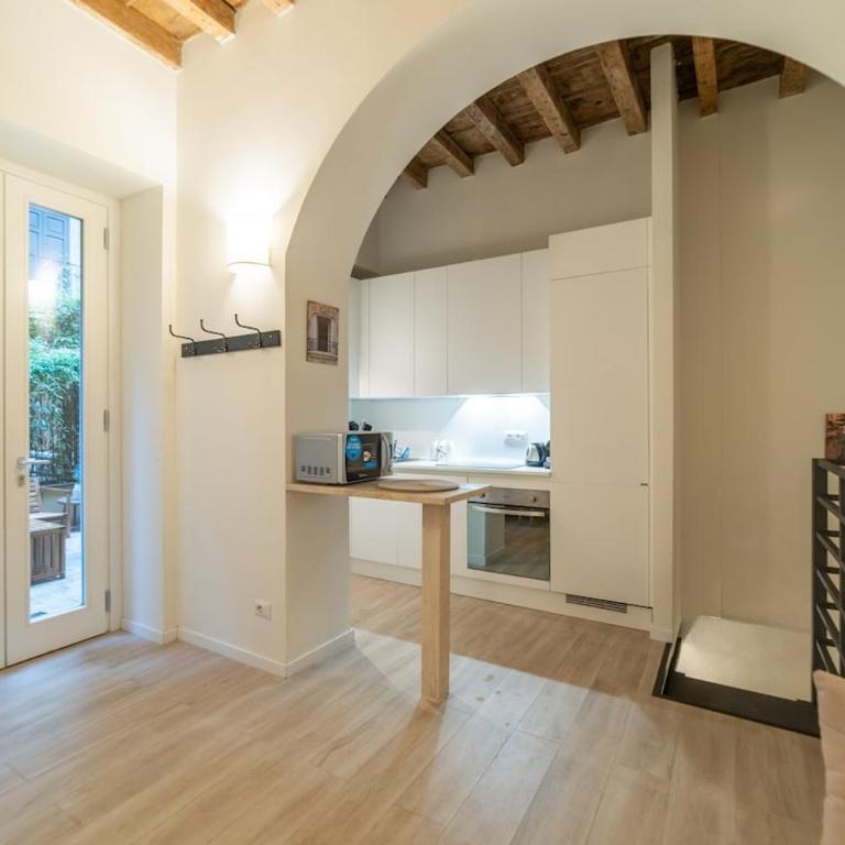 Central Garibaldi Apartment , Intrho - Appartamento Standard con 2 Camere da Letto - 45