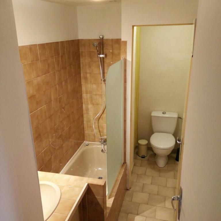 Studio Méditerranée au pied des Arènes - One-Bedroom Apartment - 6