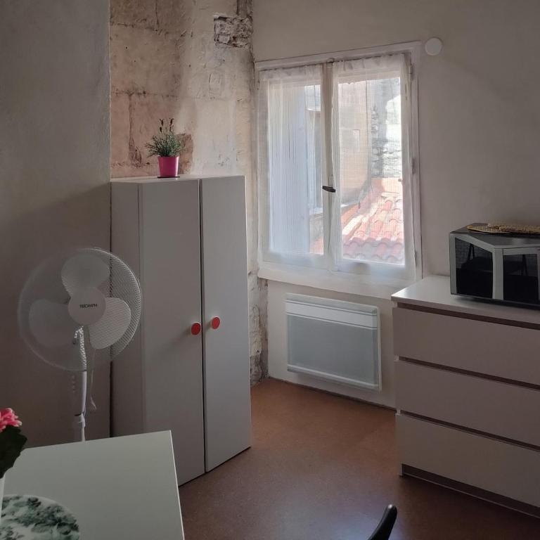 Studio Romarin au pied des Arènes - Apartment mit 1 Schlafzimmer - 5