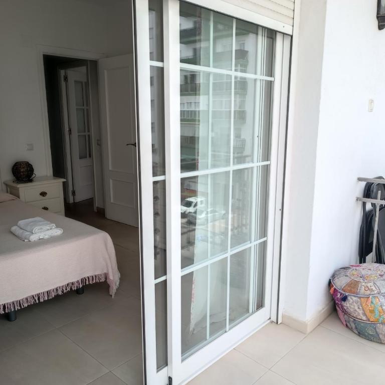 Fantástico piso en el centro 2°linea de playa - Apartamento con balcón - 12