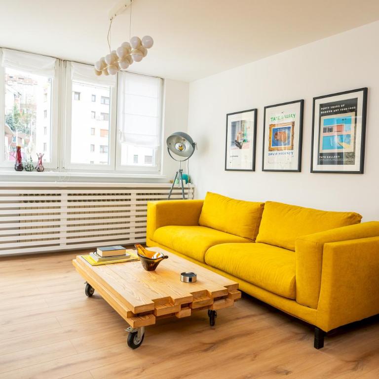 Colorful 3-Bedroom Apartment - Apartman sa 1 Spavaćom Sobom - 4