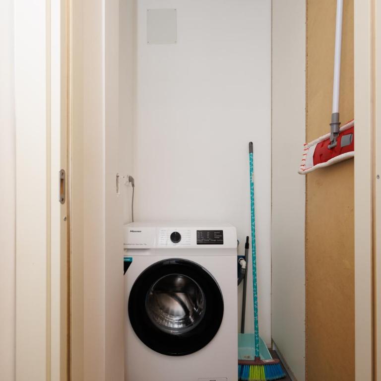 H7 - Appartamento con 1 Camera da Letto - 45