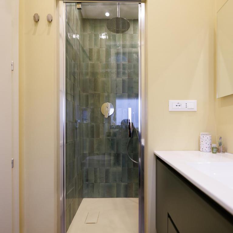 H7 - Appartamento con 1 Camera da Letto - 54