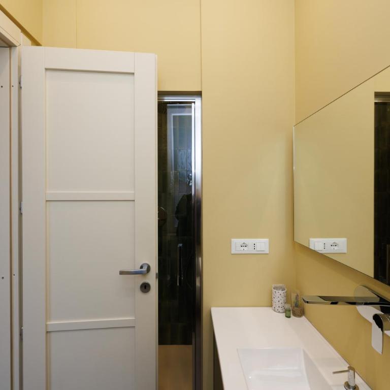 H7 - Appartamento con 1 Camera da Letto - 62