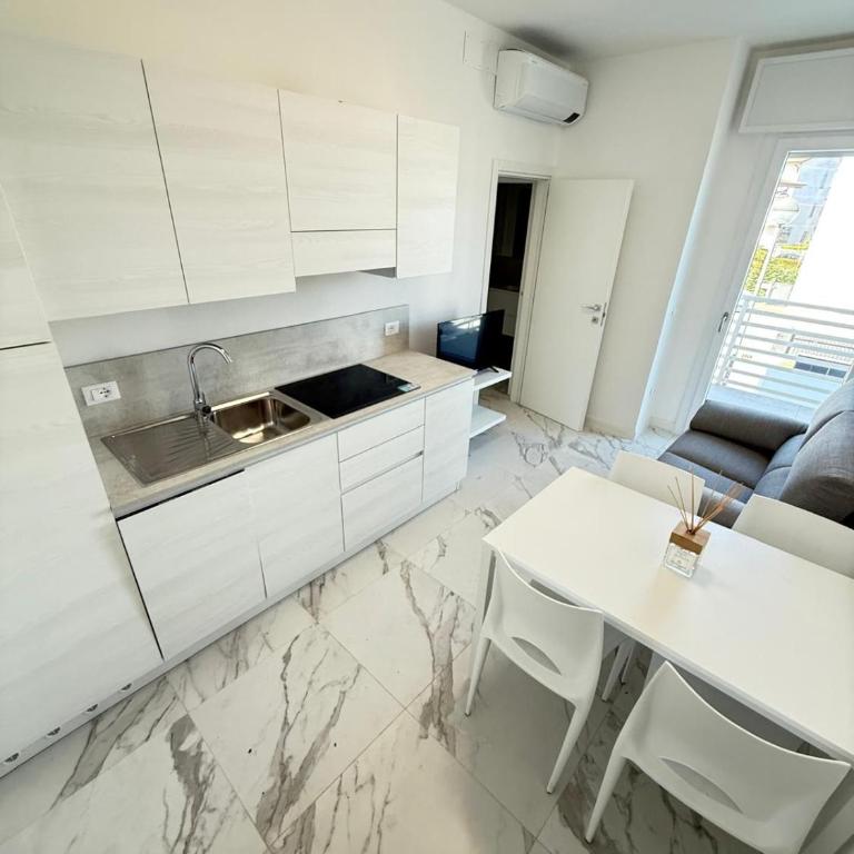 WHITE APARTMENTS - Solo per famiglie- WALTERIGATO APARTMENTS - Appartamento con 1 Camera da Letto - 12