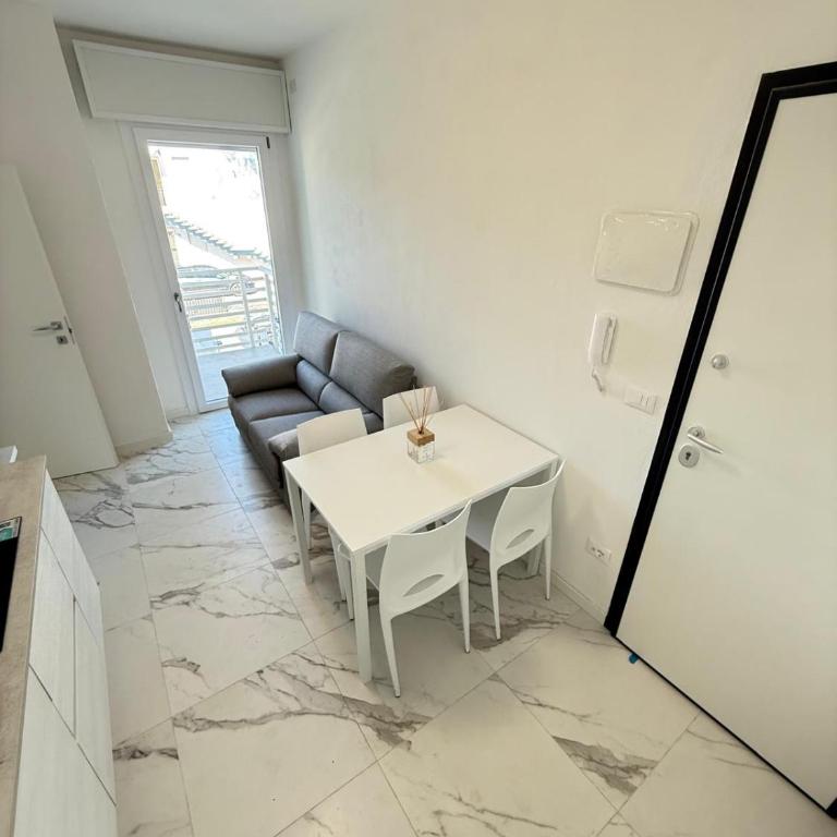 WHITE APARTMENTS - Solo per famiglie- WALTERIGATO APARTMENTS - Appartamento con 1 Camera da Letto - 19