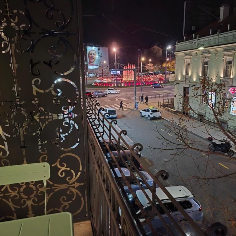 Slavija Residence Apartments - Apartment with Terrace - 3