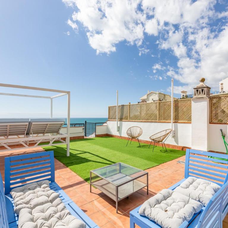 VB Carvajal Sea Views 2BR penthouse - Two-Bedroom Apartment with Terrace and Sea View - 14