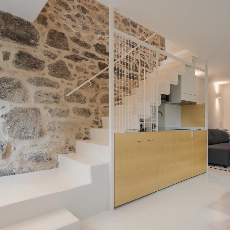 Casa Dorado - One-Bedroom Apartment - 3