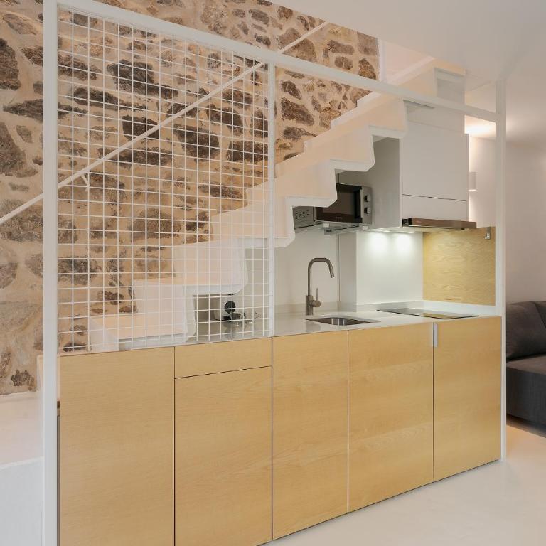 Casa Dorado - One-Bedroom Apartment - 4