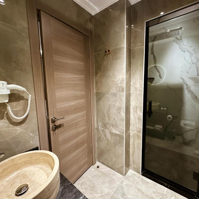 Viola Hotel Budva - Superior Double Room - 3