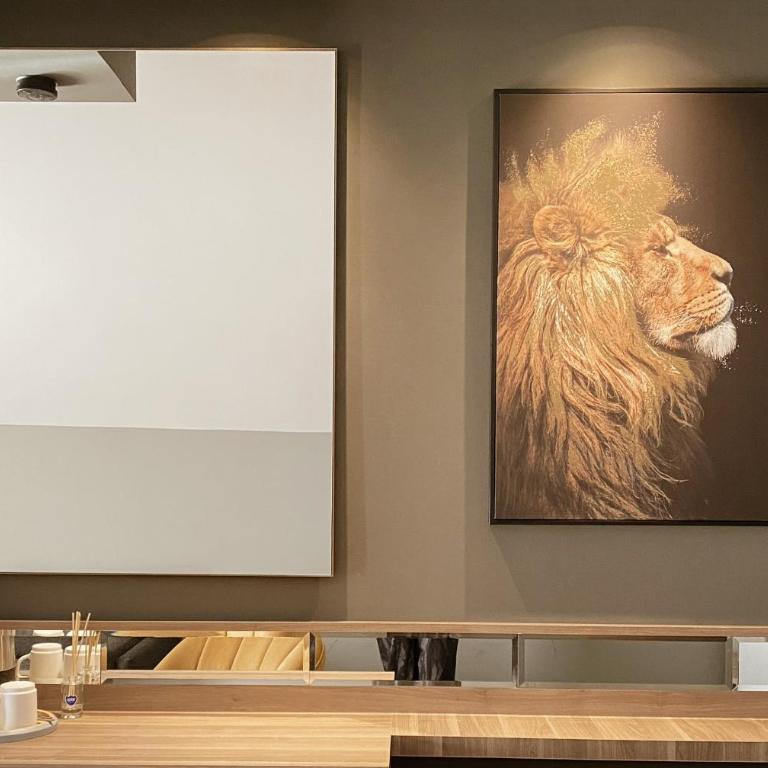 Viola Hotel Budva - One-Bedroom Apartment with Sea View and Balcony - 3