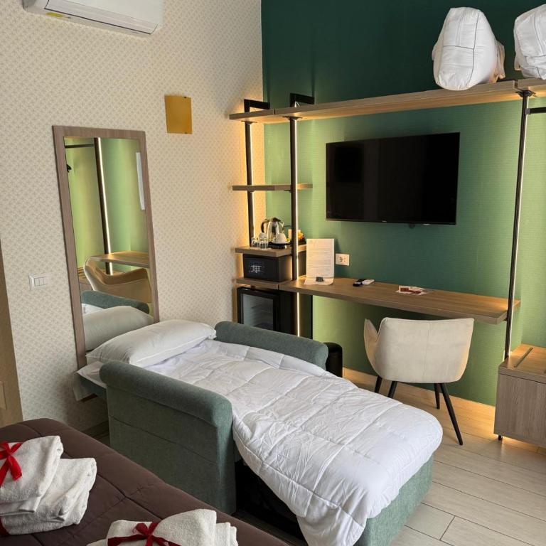 Castrichella Smart Boutique Hotel Rome Airport - Camera Matrimoniale/Doppia con Letti Singoli con Letto Supplementare - 13