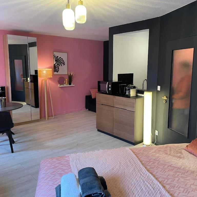 Superb apartment for 4 people, center - auto museum - Apartment mit 1 Schlafzimmer - 3