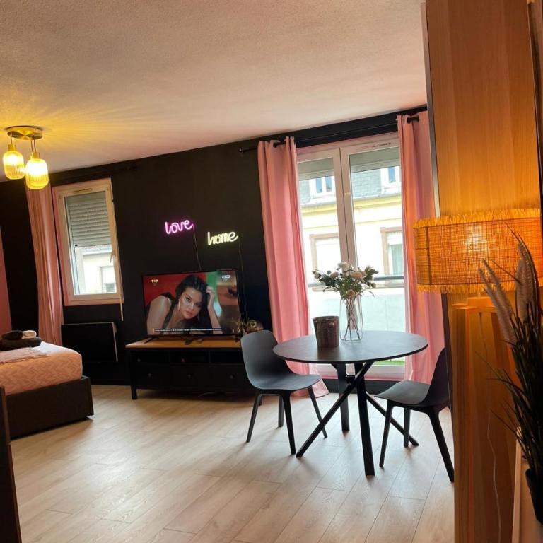 Superb apartment for 4 people, center - auto museum - Apartment mit 1 Schlafzimmer - 11