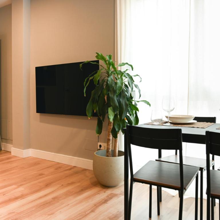 Alohamundi Plaza Nueva II - Apartamento de 2 dormitorios - 24