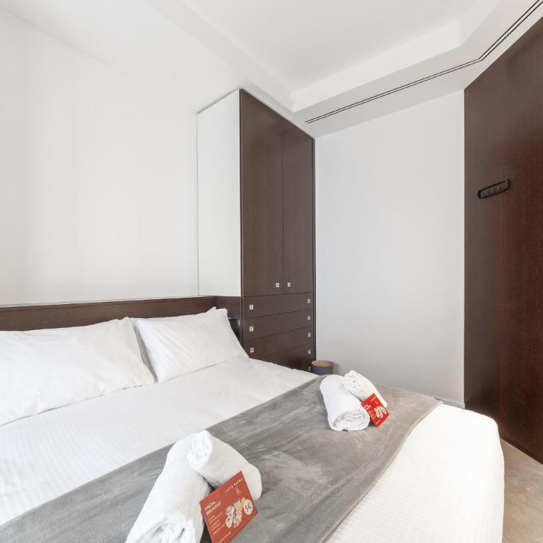 Via Cerva 7 - Appartamento con 1 Camera da Letto - 15