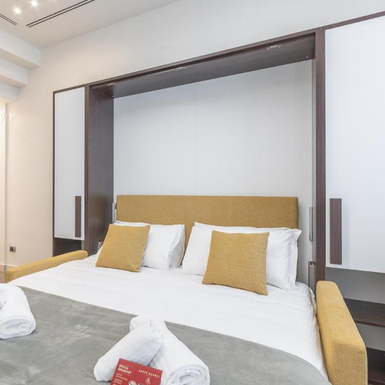 Via Cerva 7 - Appartamento con 1 Camera da Letto - 37