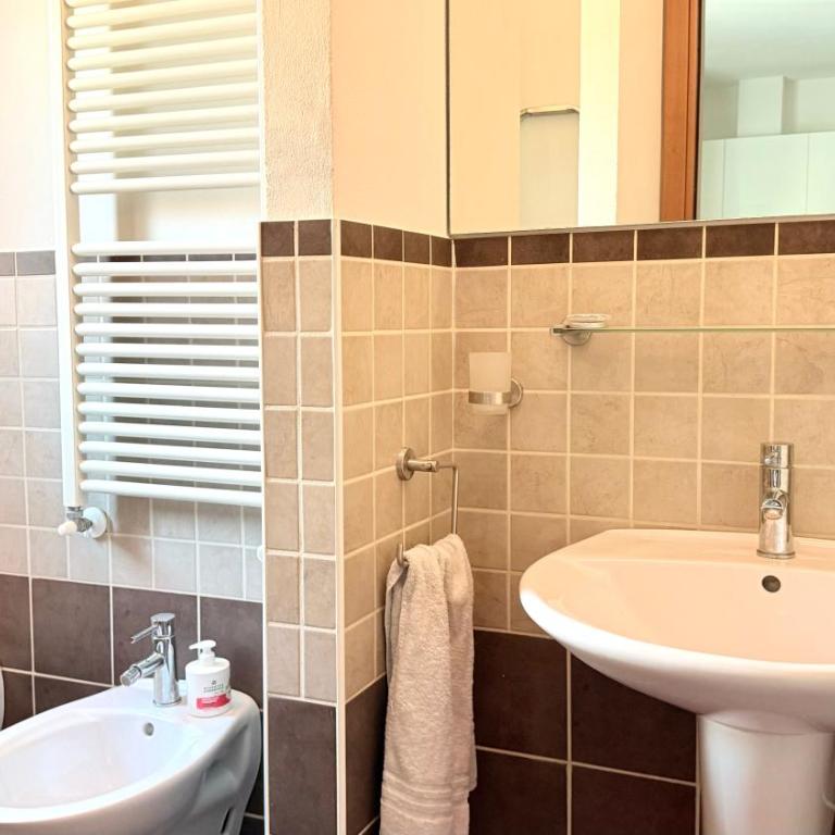 CN004 - Cesenatico, nuovo attico con terrazza e vasca idromassaggio - Appartamento con 1 Camera da Letto - 11
