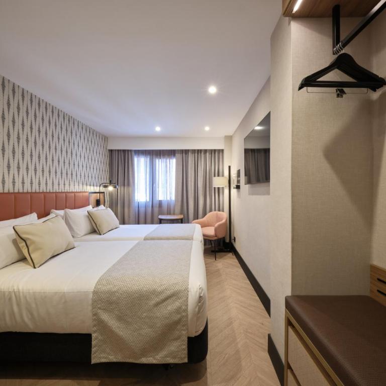 Catalonia Park Putxet - Superior Double Room - 4