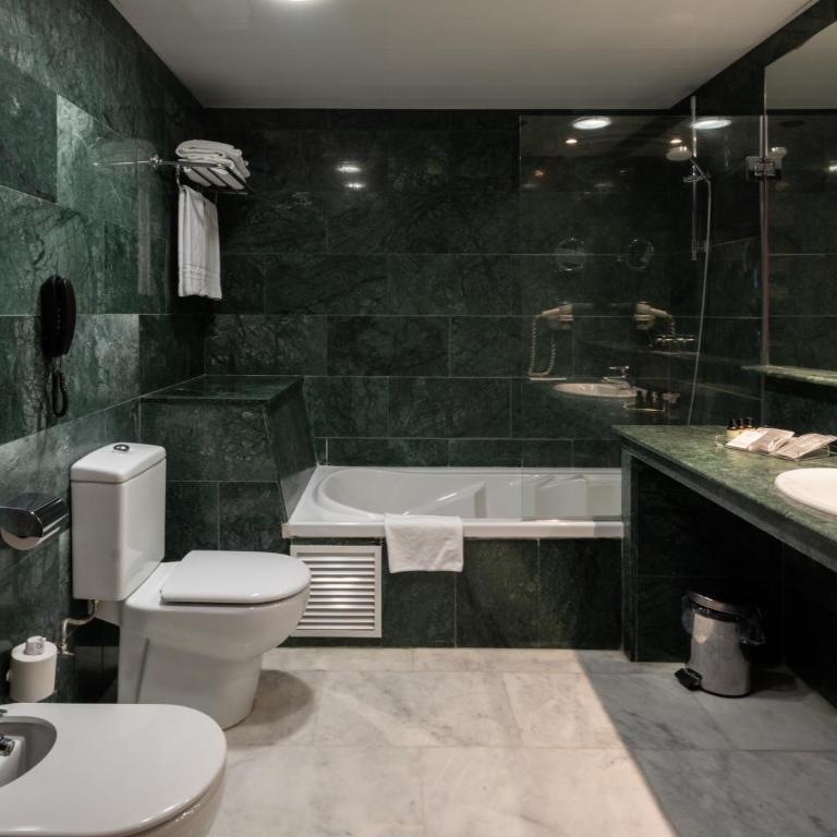 Catalonia Park Putxet - Premium Double or Twin Room - 2