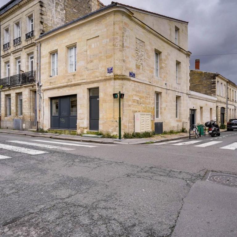 Charmant studio à Bordeaux - Apartment - 13