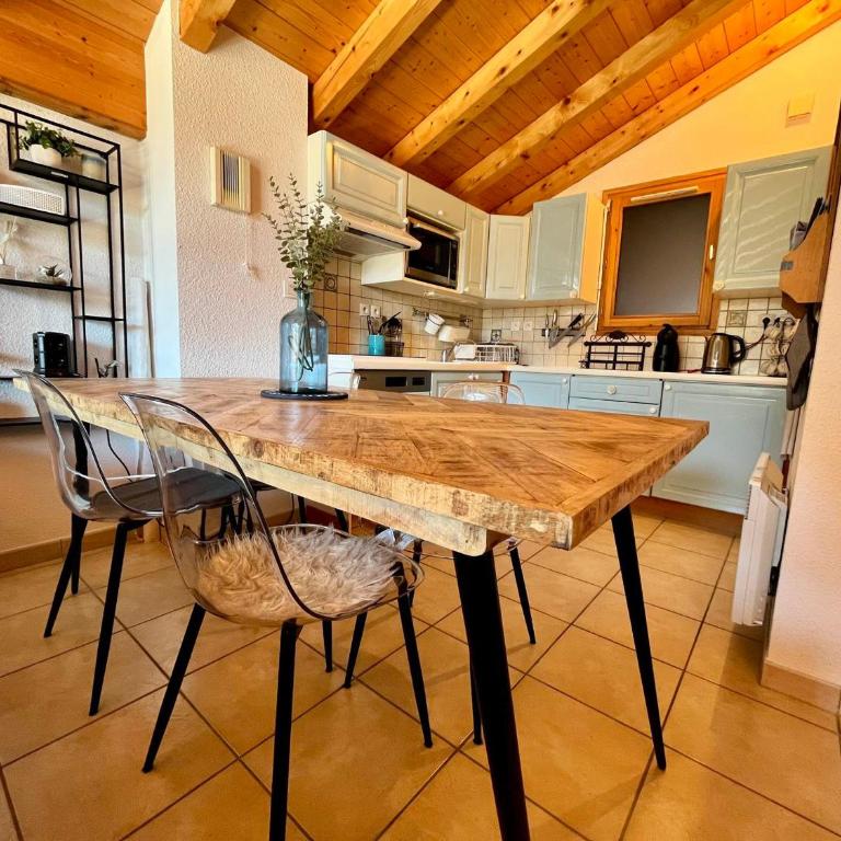 Appartement chaleureux avec balcon près du centre - FR-1-624-112 - Appartement - 7