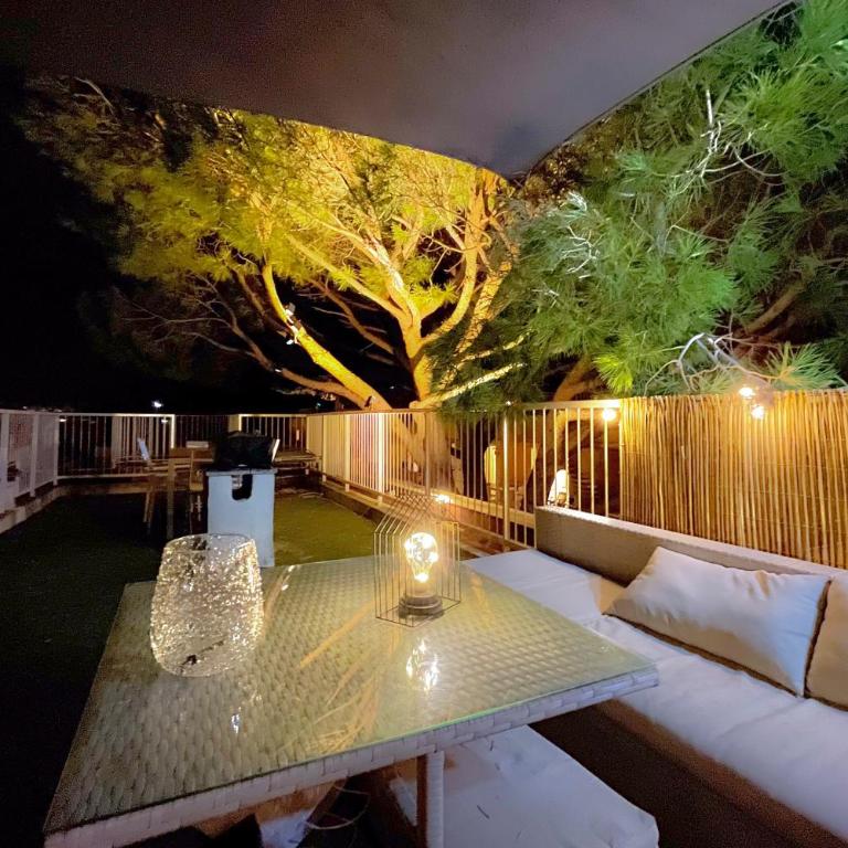 Rooftop with a Seaview - Appartamento Familiare con 2 Camere da Letto e Vista - 18