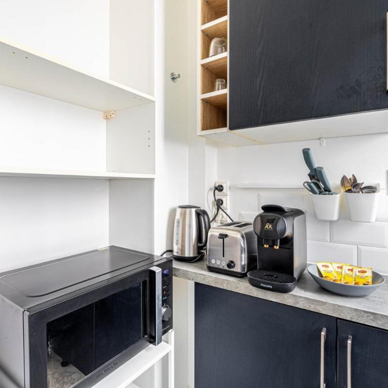 GuestReady - Sleek and Comfy Stay near the metro - Appartement 1 Chambre - 15